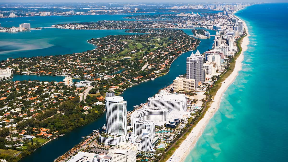 Miami, Florida skyline
